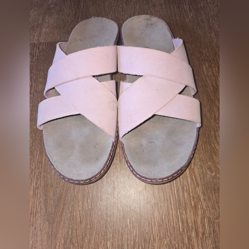 Womens Chaco Pale Pink Crisscross Suede Leather Slide Sandals Size 9